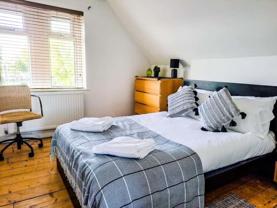 3 Bed Flat Near To Cardiff And Cardiff Bay Lejlighed Eksteriør billede