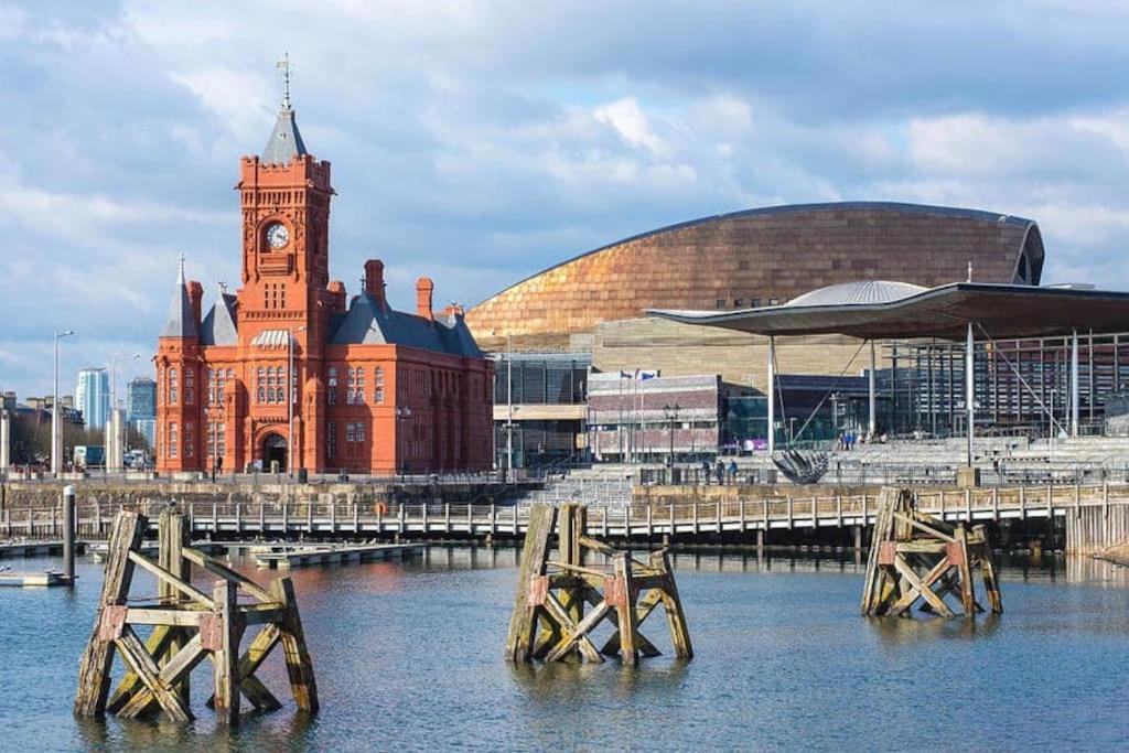 3 Bed Flat Near To Cardiff And Cardiff Bay Lejlighed Eksteriør billede